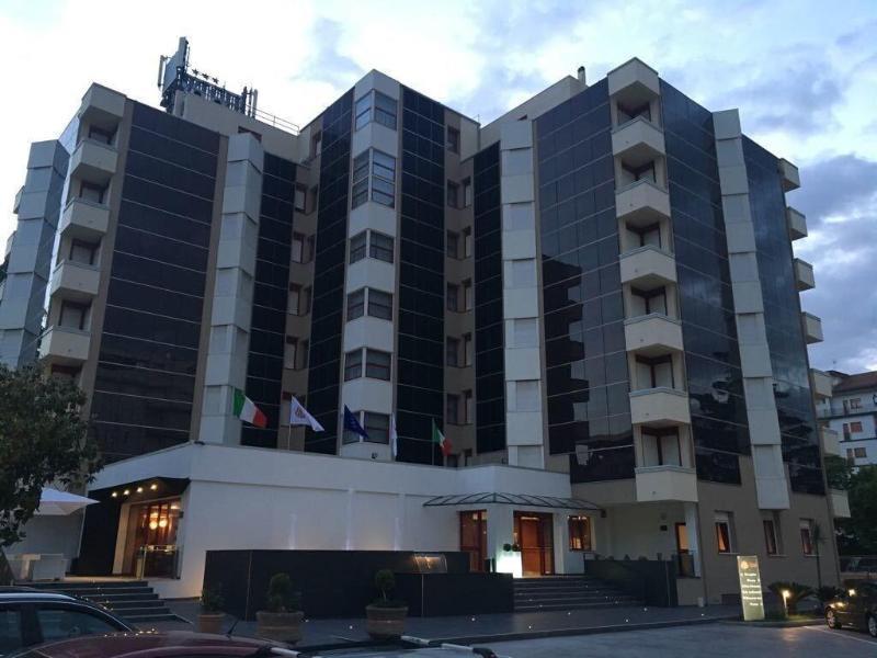 Domus Grand Hotel Rende Exterior photo